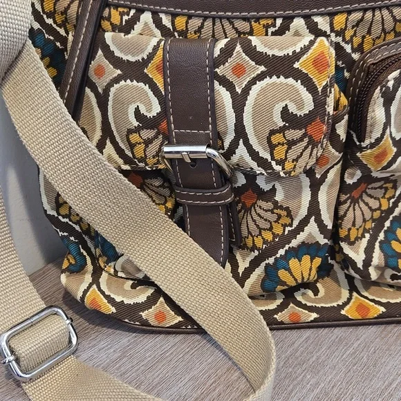 Relic Multi-Color Boho Patterned Crossbody Bag - Picture 2 of 6